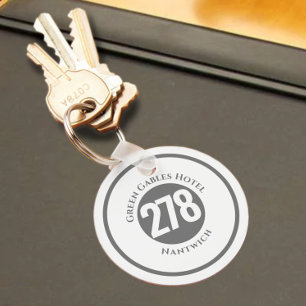 Hotelnaam plus kamernummer op een Sleutelhanger