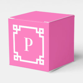 Hotroze en White Greek Key Border Monogram Bedankdoosjes