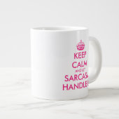 Hou Calm en laat sarcasme het grappig aanpakken Grote Koffiekop (Voorkant rechts)