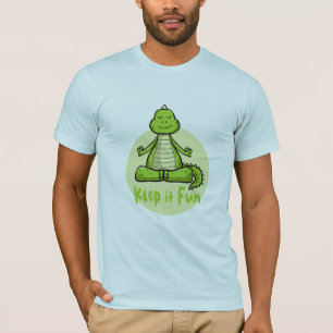 Hou het leuk Kawaii groene krokodil die yoga oefen T-shirt