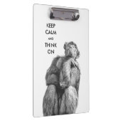 Hou kalm en denk na over grappige chimpansee klembord (Rechts)