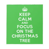 Hou kalm en focus op de kerstboom, grappig notitieblok (Voorkant)
