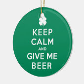 Hou kalm en geef me bier keramisch ornament (Links)