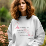 Hou van je God Bijbelvers Christelijk Sweatshirt<br><div class="desc">Eenvoudige, stijlvolle Christelijke geschrift citeert een kunstsweatshirt met een bijbel vers "hou van de Heer met al uw hart, met al uw ziel, en met al uw gedachten. - Matthew 22:37 inch in gemengde kalligrafie en minimalistische typografie in rood en zwart. Dit trendy, moderne geloof ontwerp is het perfecte geschenk...</div>