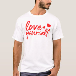 Hou van jezelf citaat met harten t-shirt