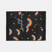 Hou van jezelf eerste Rainbow Pride Sticker Fleece Deken (Voorkant (Horizontaal))