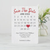 Houd de datum trouwkalender op hout vast kaart (Staand voorkant)