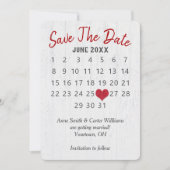 Houd de datum trouwkalender op hout vast kaart (Voorkant)
