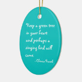 Houd een groene boom in uw hartversiering keramisch ornament (Links)