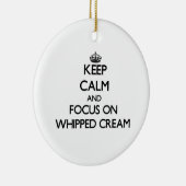 Houd kalm en concentreer me op Verplette Cream Keramisch Ornament (Rechts)