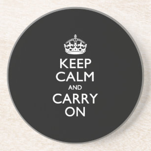 Houd kalm en draag zwart op zandsteen onderzetter