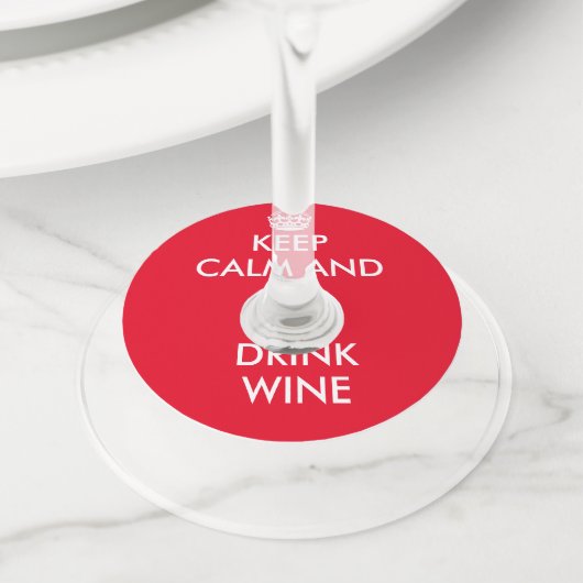 Houd kalm en drink wijngrappige glazen labels (Dichtbij)
