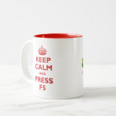 Houd kalm en druk op F5 Tweekleurige Koffiemok (Voorkant links)