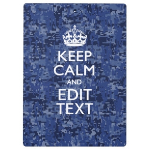 Houd kalm en heb Jouw tekst Navy Digital Camo Klembord
