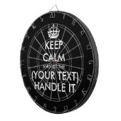 Houd kalm en laat (aangepaste tekst) het grappig a dartbord (Voorkant Rechts)