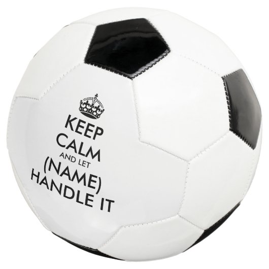 Houd kalm en laat (naam) het leuke voetbal aan. (Drie kwart)