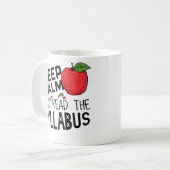 Houd kalm en lees de Syllabus Coffee Mok (Voorkant links)