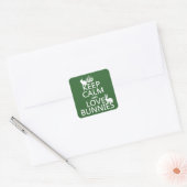 Houd kalm- en liefdesBunnies - alle kleuren Vierkante Sticker (Envelop)