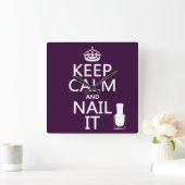 Houd kalm en nagel het (nagellak) vierkante klok (Huis)