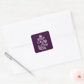 Houd kalm en Sleuf aan Vierkante Sticker (Envelop)
