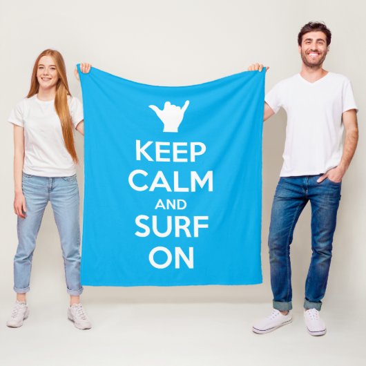 Houd kalm en Surf aan Fleece Deken (In situ)