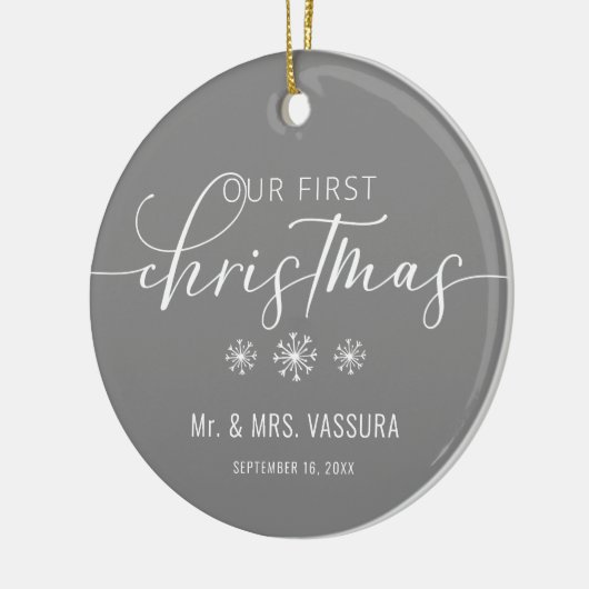 Houd onze eerste kerstfoto bij keramisch ornament (Links)