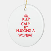 Houd rust door een Wombat te koesteren Keramisch Ornament (Links)