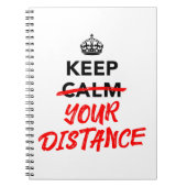 Houd uw afstand - Sociale vervormende slogan Notitieboek (Voorkant)