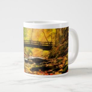 Houden Bridge en Creek in Herfst Grote Koffiekop