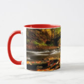 Houden Bridge en Creek in Herfst Mok (Links)