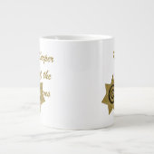 Houder van de Cons, voor de correctie officier Jum Grote Koffiekop (Voorkant)