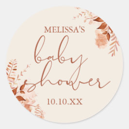 Houding voor babyborrel in herfst met rustieke blo ronde sticker