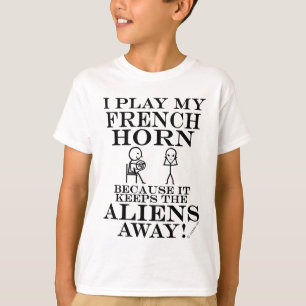Houdt Aliens Away French Horn in stand T-shirt