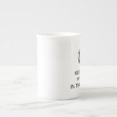 HOUDT U KALM - ERNSTIG? - IN DIT HUIS? PORSELEIN KOP (Voorkant)