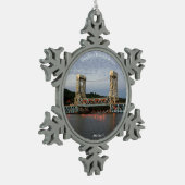 Houghton Hancock Bridge, schemervormer Tin Sneeuwvlok Ornament (Links)