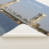 Houghton Hancock Bridge sherpa blanket Deken (3/4)