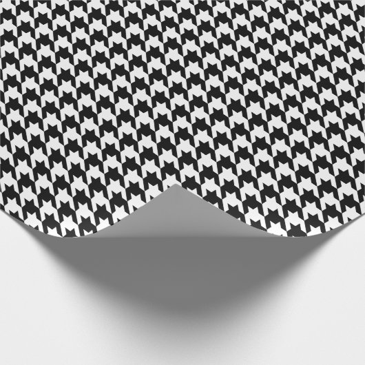 Houndstooth Black en White Wrapping Paper Cadeaupapier (Hoek)