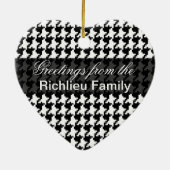 Houndstooth-monogram hart | Zwart Wit Rood Keramisch Ornament (Achterkant)