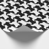 Houndstooth Style Tesselation Black Dog Silhouette Cadeaupapier (Hoek)