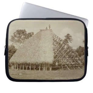 House Building in Samoa, c.1875 (sepia foto) Laptop Sleeve