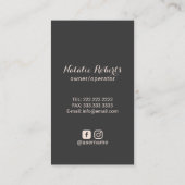 House Cleaning Roos Gold Feather Duster Dark Grey Visitekaartje (Achterkant)