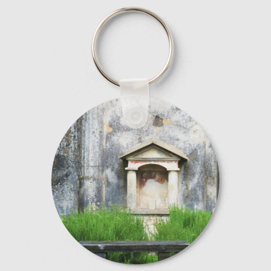 House of the Small Pagan Fountain Sleutelhanger (Voorkant)