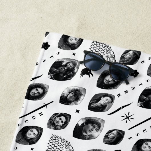 House Stark Icons & Portraits Pattern Strandlaken (In situ)