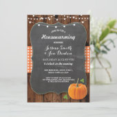 Housewarming Party Rustic Wood Pumpkin Chalk Kaart (Staand voorkant)