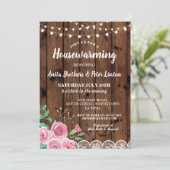 Housewarming Rustic Lace Wood Pink Floral Invite Kaart (Staand voorkant)