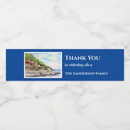 Housewarming Summer in Runswick Bay Coast Waterfles Etiket (Enkel label)