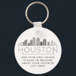Houston, Texas Stylized Skyline | Aangepaste sloga Sleutelhanger<br><div class="desc">Een unieke sleutelketen die de prachtige stad Houston,  Texas,  vertegenwoordigt. Deze sleutelhanger bevat een gestileerde illustratie van de unieke skyline van de stad met de naam eronder. Onder de stadsnaam bevindt zich een plek voor je unieke slogan of verklaring over je favoriete stad.</div>