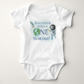 Houston We hebben een 1-jarige jongen. Baby Bodysu Romper (Voorkant)