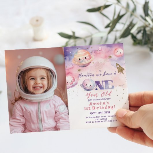 Houston we hebben een één jaar oude Space girl fot Kaart