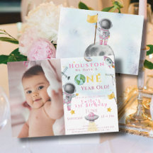 Houston We hebben een ruimtemeisje van een jaar ou